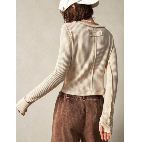 Heart Break Los Angeles Henley Tee NWT - Picture 3 of 5